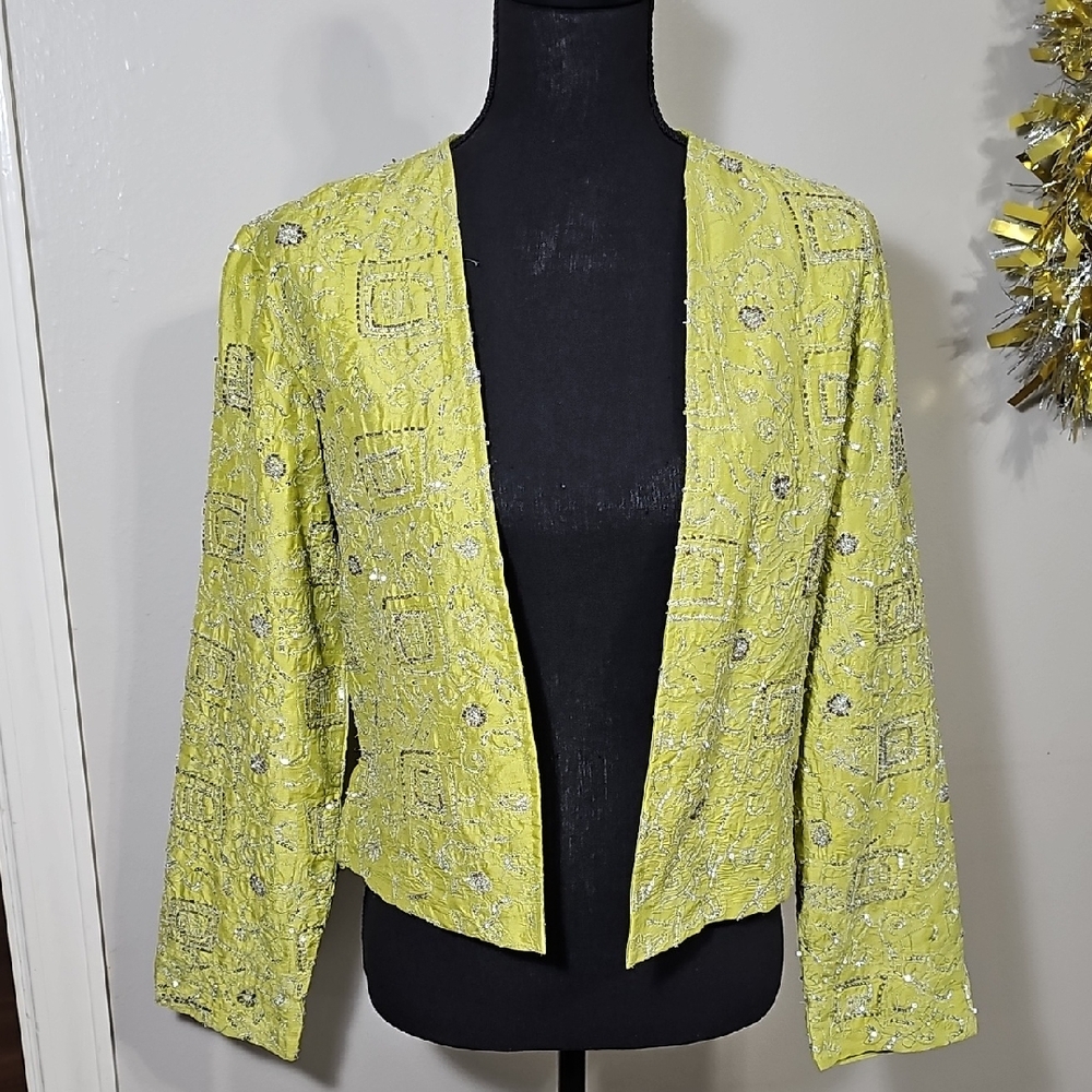 🍾 ​Chico's Beaded 100% Silk Bolero Jacket Lime Green Size 0 (S) Party Holiday
